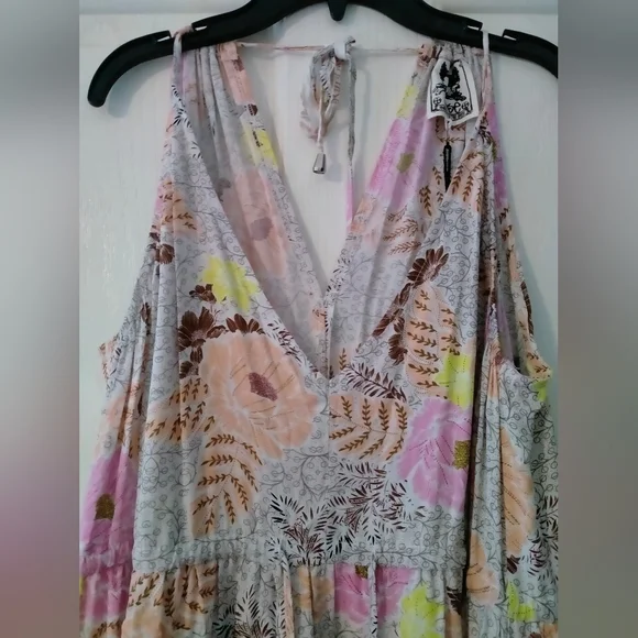 Jaase Dress - Picture 3 of 4